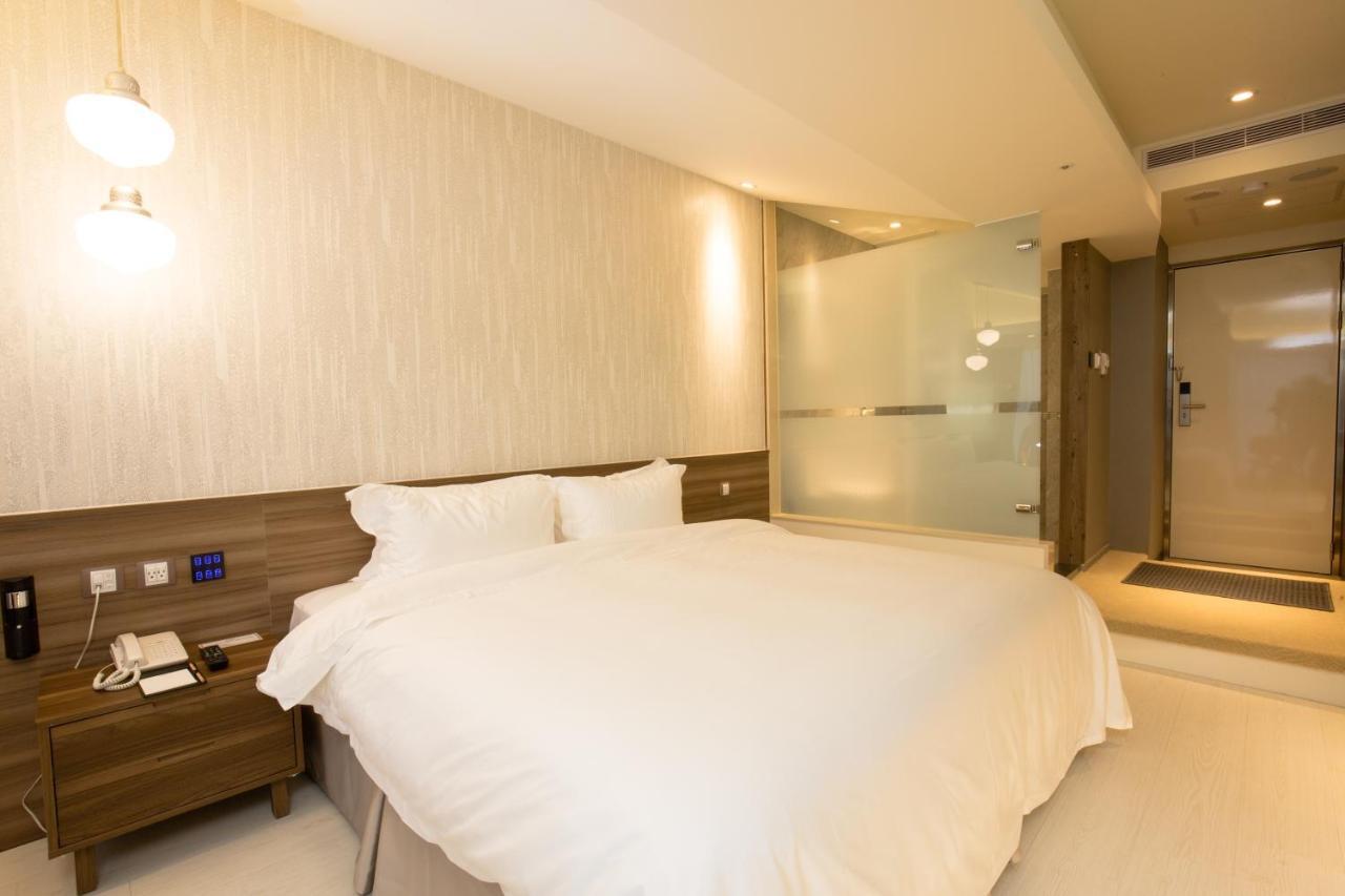 טאיפיי Walker Hotel. Ximen מראה חיצוני תמונה